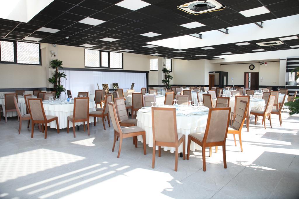 Emsa Palace Hotel Darica  Bagian luar foto